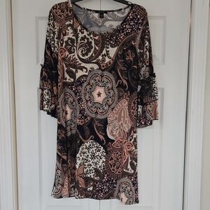 Elegant Paisley Print Tunic Top